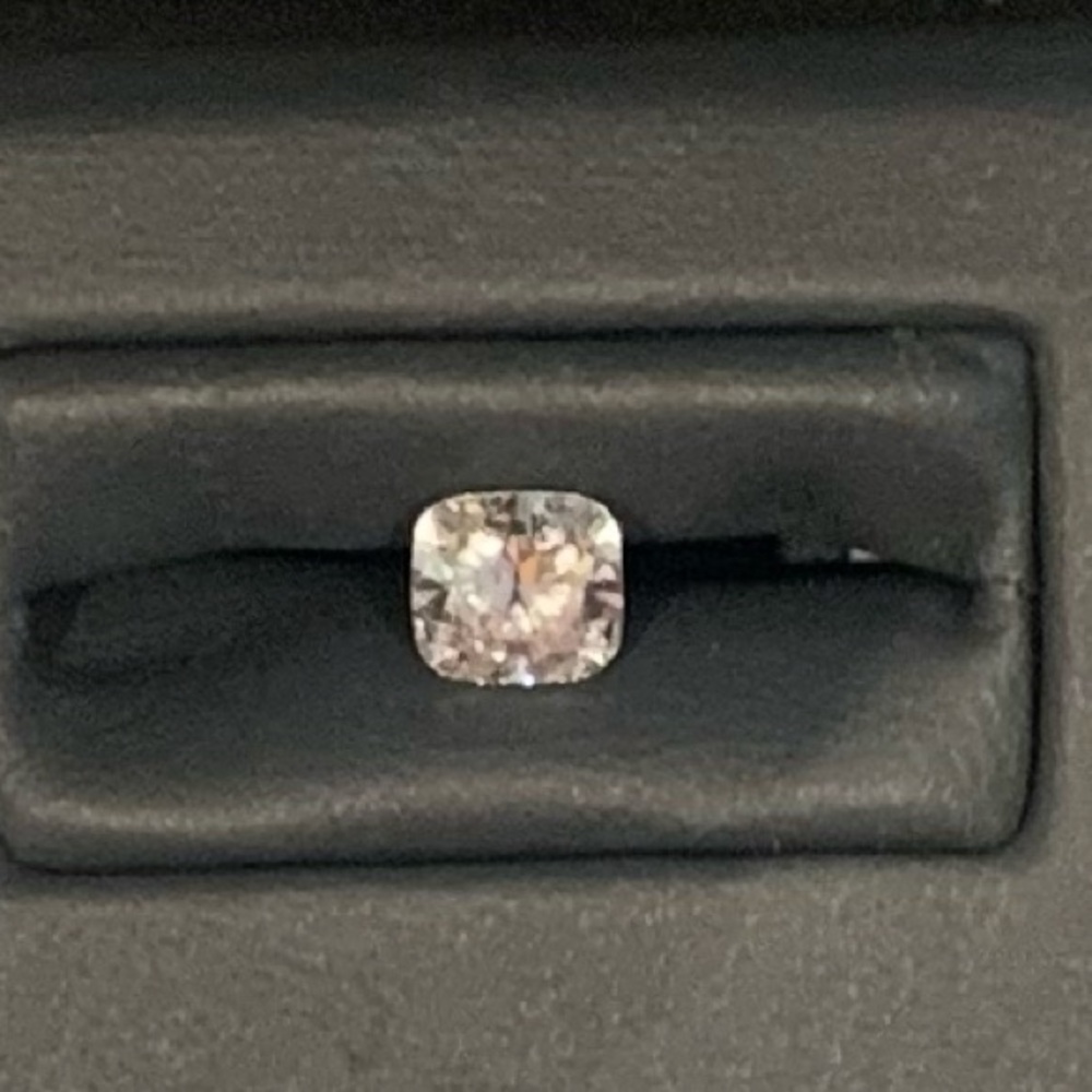 Cert 2.01 CTTW Cushion Cut LGD Solitaire Loose Diamond. Color E, Grade VS2.